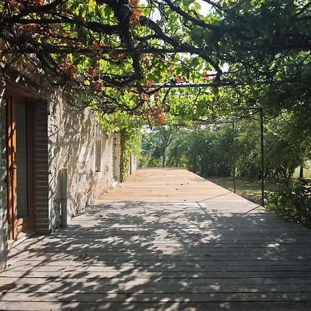 Domaine Du Moulin Francais Champougny