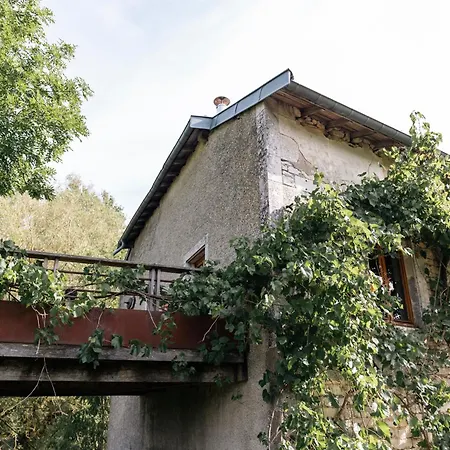 Domaine Du Moulin Francais Champougny