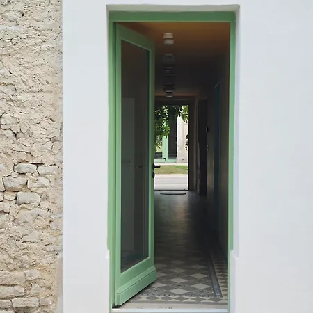 Domaine Du Moulin Francais